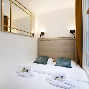 guestready-jacuzzi-suite-in-rue-chiquier.fr-paris.fr/