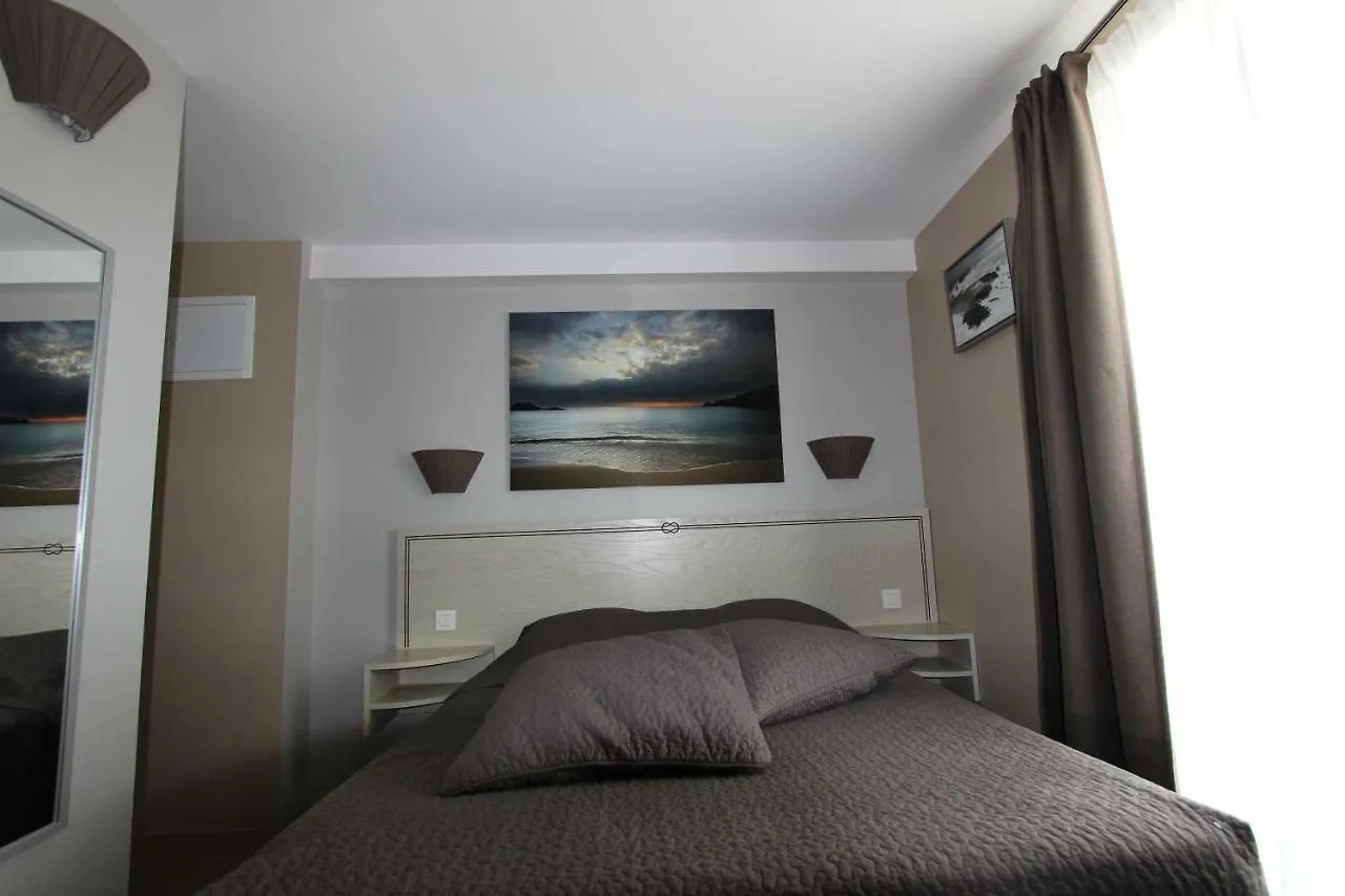 Hotell Residence Hoteliere Sarah Bernard Le Palais